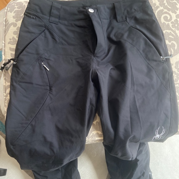 Spyder Women’s Black Snow Pants, size 6 US, Thinsulate Insulated, Waterproof - Picture 3 of 6